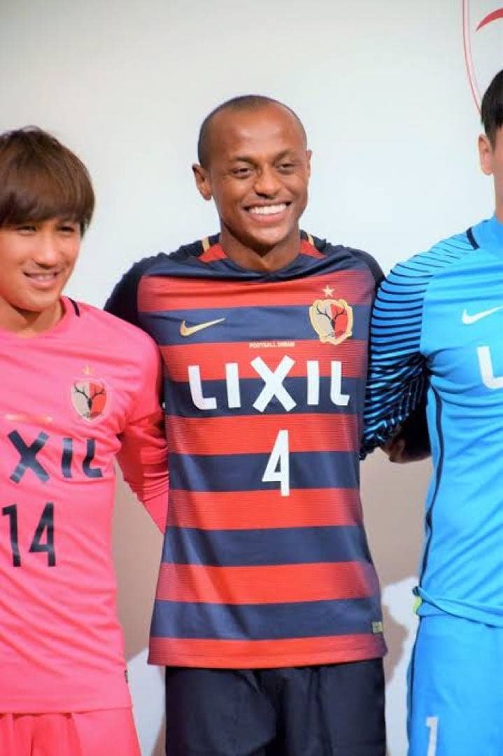 鹿島アントラーズ LEO SILVA 4番 ユニフォーム